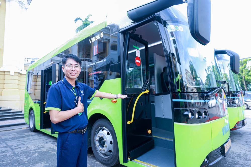 VinBus tăng cường buýt điện phục vụ Đại lễ 2/9, khai trương tuyến E11 kết nối điểm du lịch Thủ đô